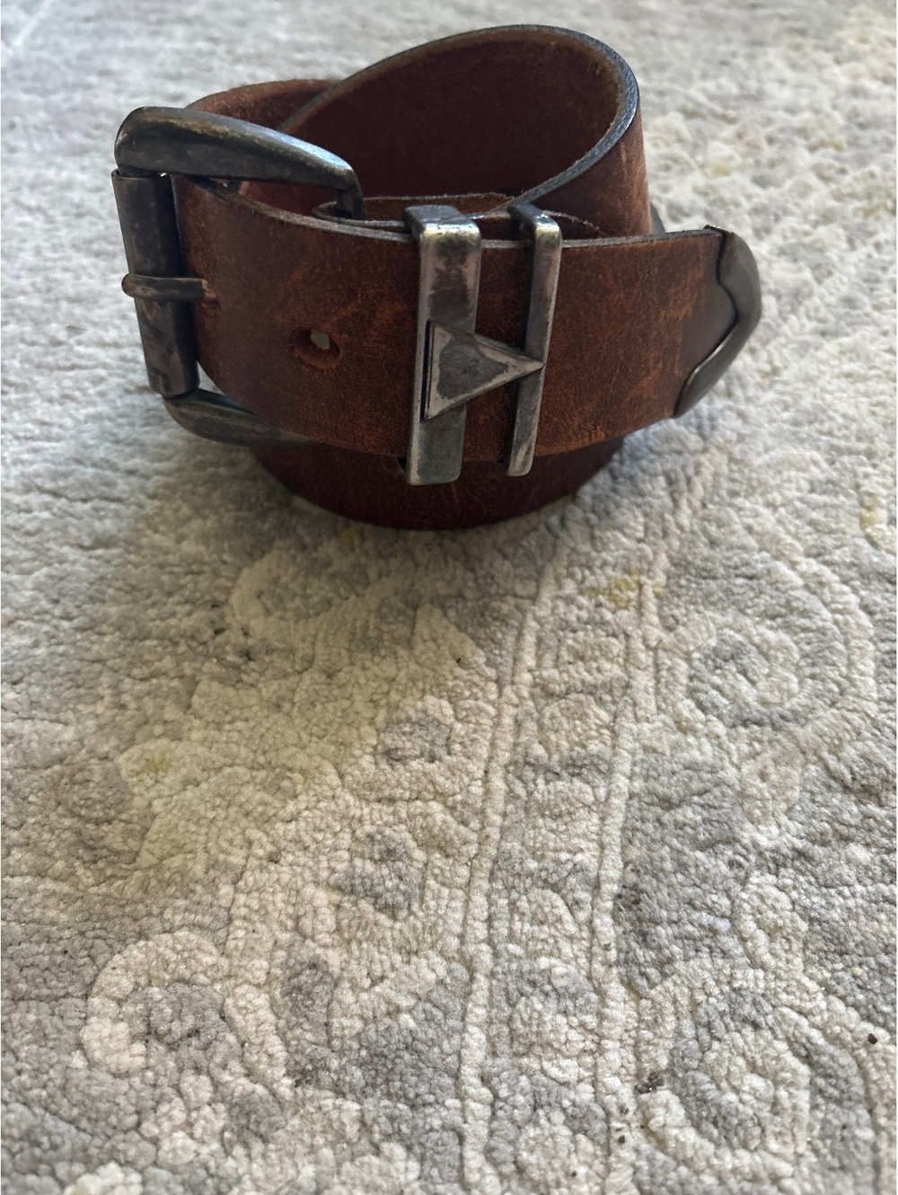 Vintage leather metal belt 32 western distressed boho Y2K